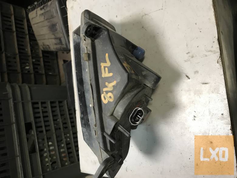 AUDI A4 B8 FL  _ jobb ködlámpa 8K0 941 700 B apróhirdetés