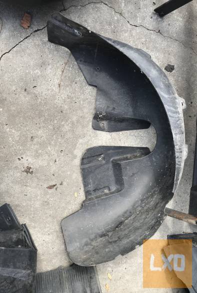 VW PASSAT B5.5  -- bal hátsó dobbetét 3B0 810 971 apróhirdetés