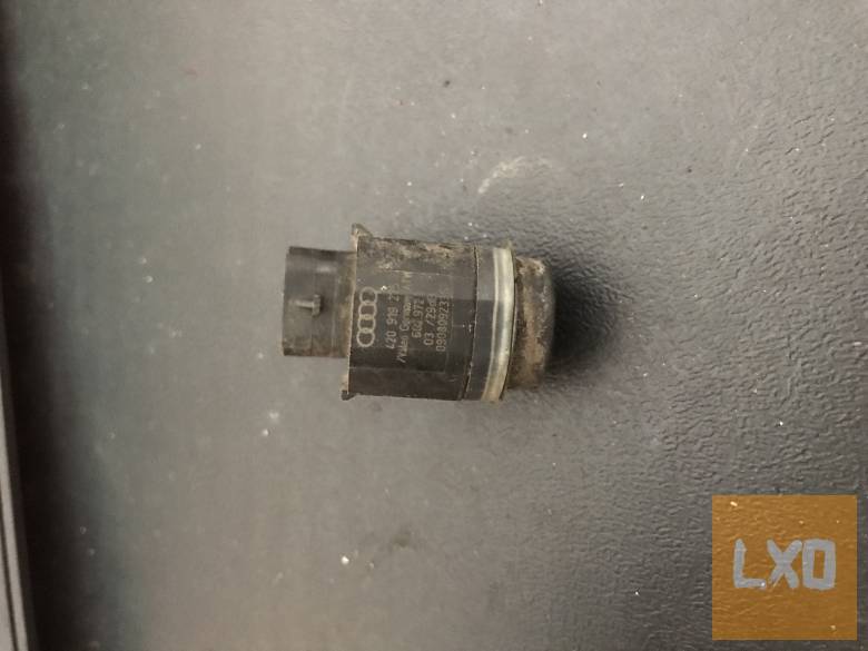 AUDI A4 ( B8 - 8K) PDC fej  420 919 275 apróhirdetés