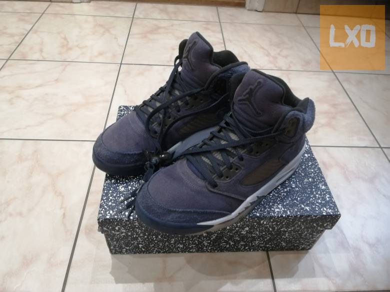 Újszerű Jordan 5  "Navy" férfi cipő apróhirdetés
