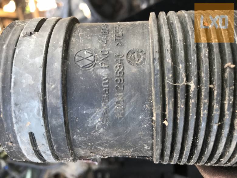 VW GOLF IV_OCTAVIA I_LEON 1M _1,9 PD ATD levegőcső 1J0 129 684 J apróhirdetés