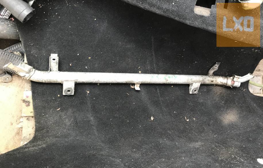 AUDI A6 4F 3,0 V6 TDI  turbócső 4F0 145 732 B apróhirdetés