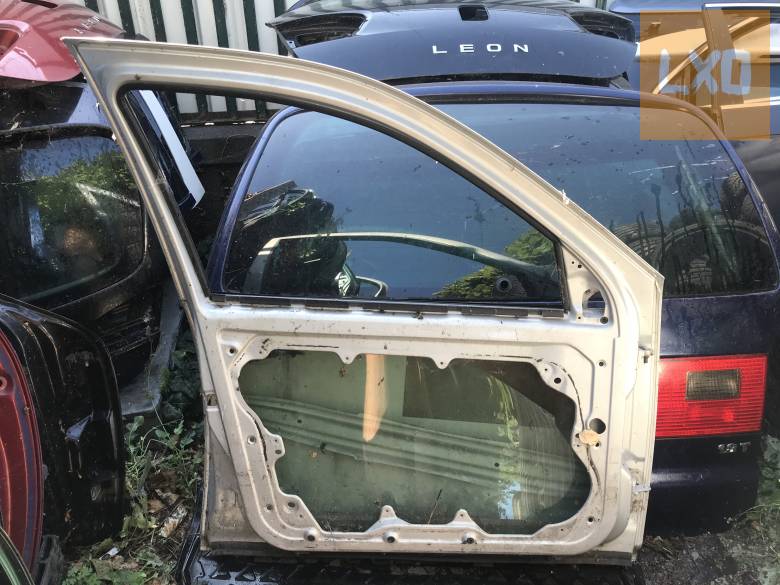 VW GOLF IV -  bal első ajtó apróhirdetés