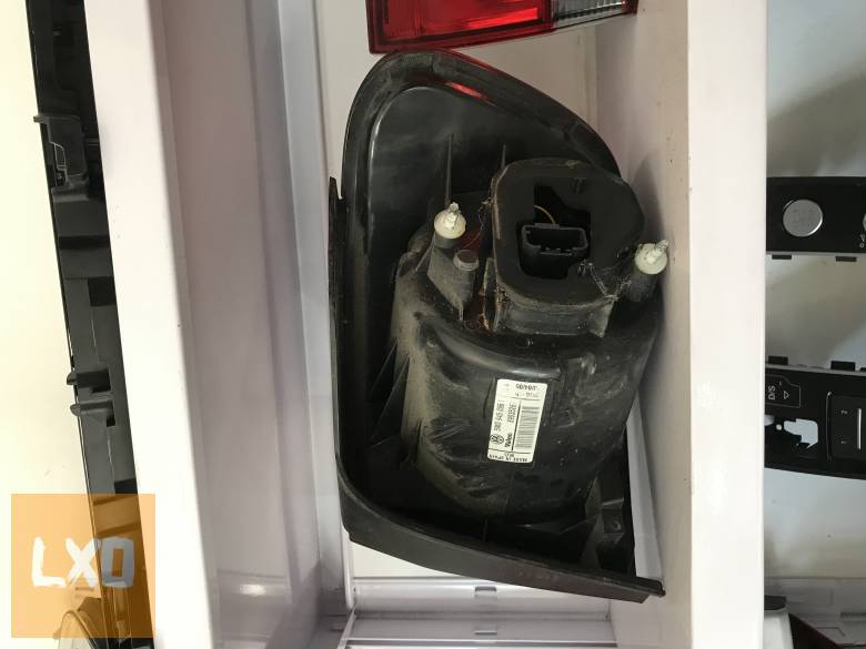 VW GOLF PLUS / bal hátsó külső lámpa 5M0 945 095 I apróhirdetés