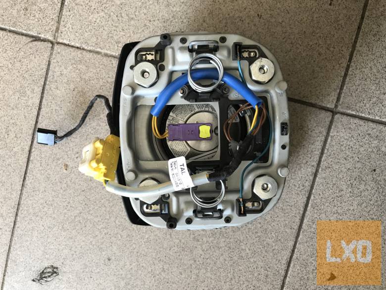 SKODA OCTAVIA II FL - kormánylégzsák 1Z0 880 201 AK apróhirdetés