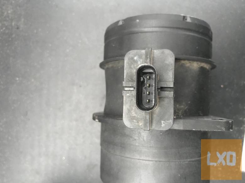 AUDI A4 B8 2,0 CR CJC -- légtömegmérő 03L 906 461 A apróhirdetés