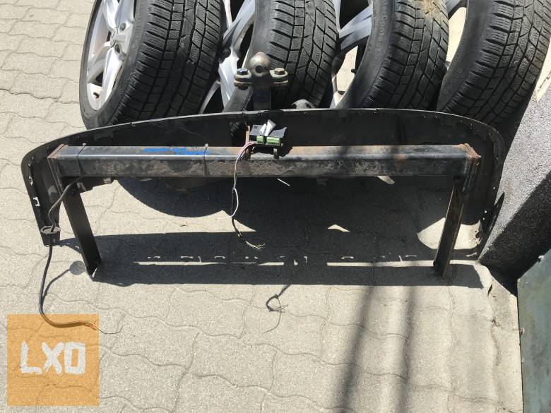 VW PASSAT B7 Variant -- vonóhorog apróhirdetés