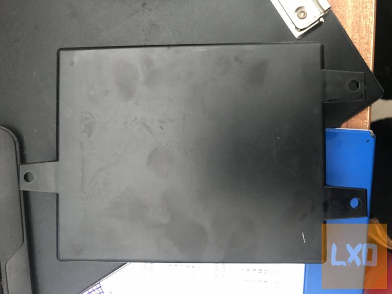 VW PASSAT B7 2,0 CR -- bluetooth modul 7P6 035 730 E apróhirdetés