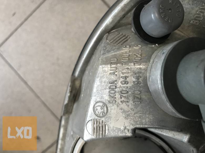 SKODA OCTAVIA II FL -- jobb első ködlámpa apróhirdetés