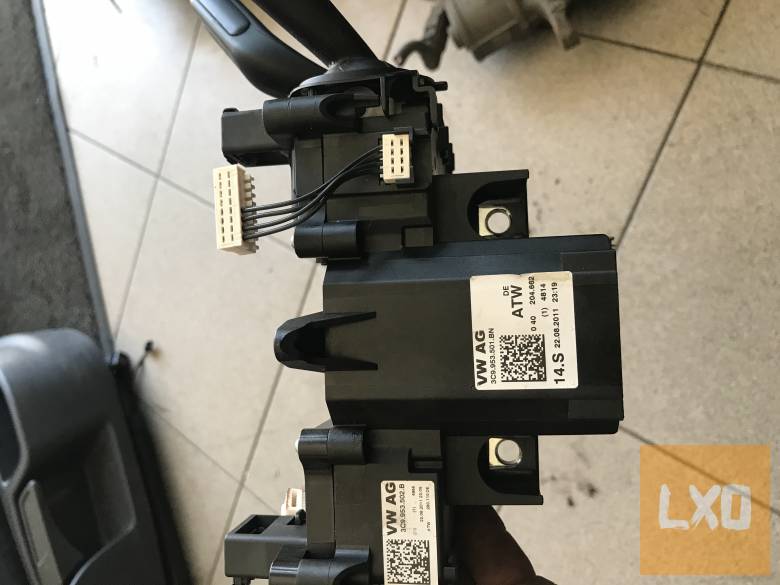 VW PASSAT B7 2,0 CR CFFB -- bajuszkapcsoló 3C9 953 501 BN apróhirdetés