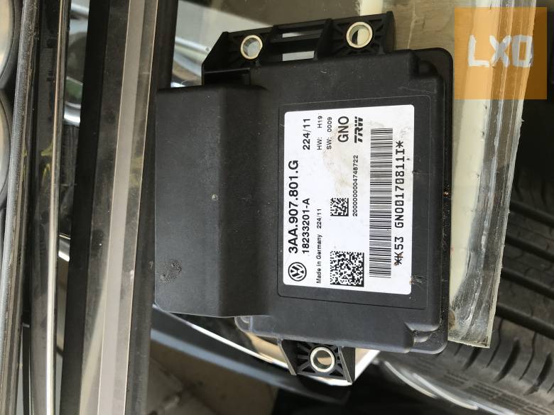VW PASSAT B7  -- kézifék vezérlő 3AA 907 801 G apróhirdetés