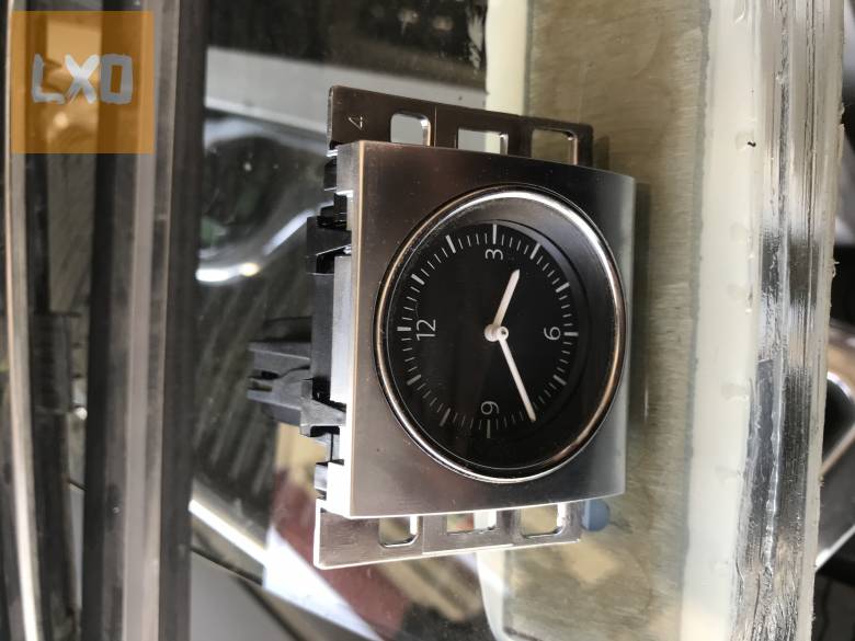 VW PASSAT B7  -- óra 3AA 919 204 A apróhirdetés