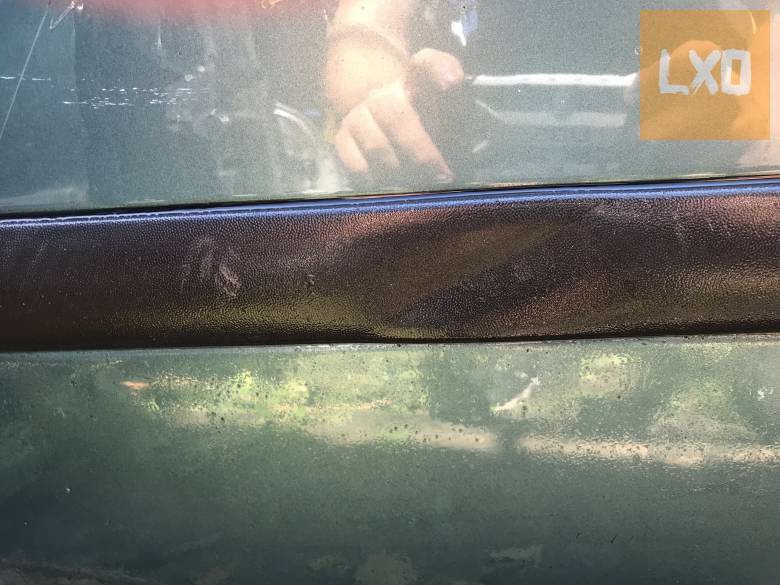 Skoda OCTAVIA II -- bal hátsó ajtó (5ajtós) apróhirdetés