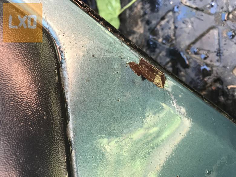 Skoda OCTAVIA II -- bal hátsó ajtó (5ajtós) apróhirdetés