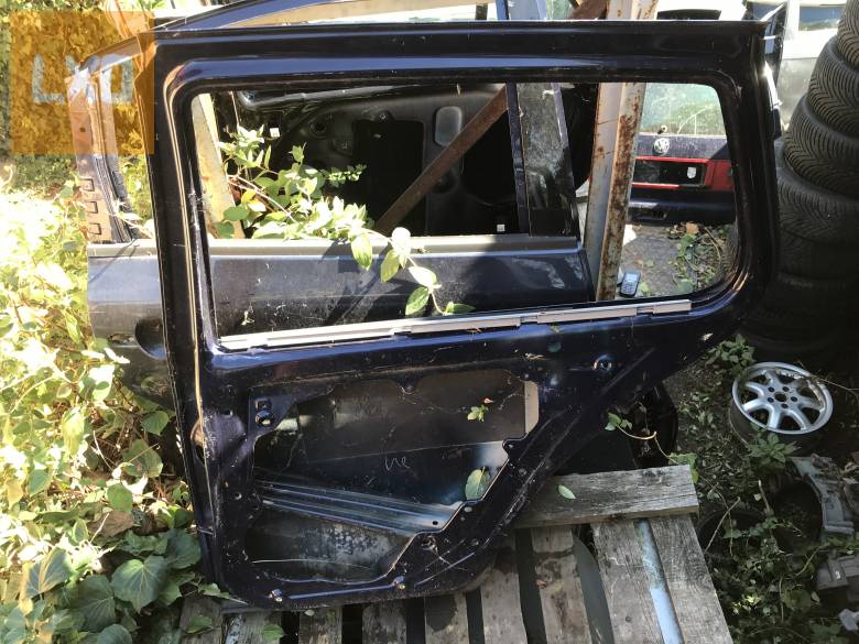VW GOLF IV -- jobb hátsó ajtó apróhirdetés