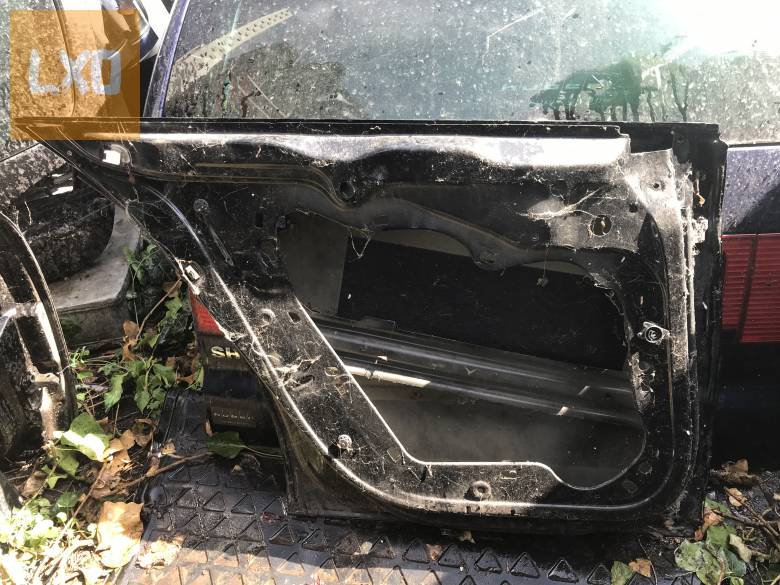 VW PASSAT CC -- bal hátsó ajtó apróhirdetés