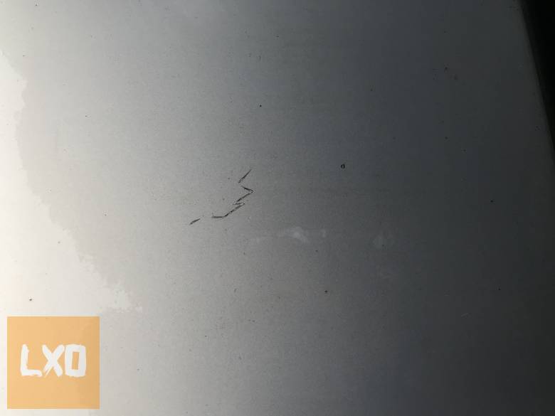 VW BORA  -- jobb hátsó ajtó apróhirdetés