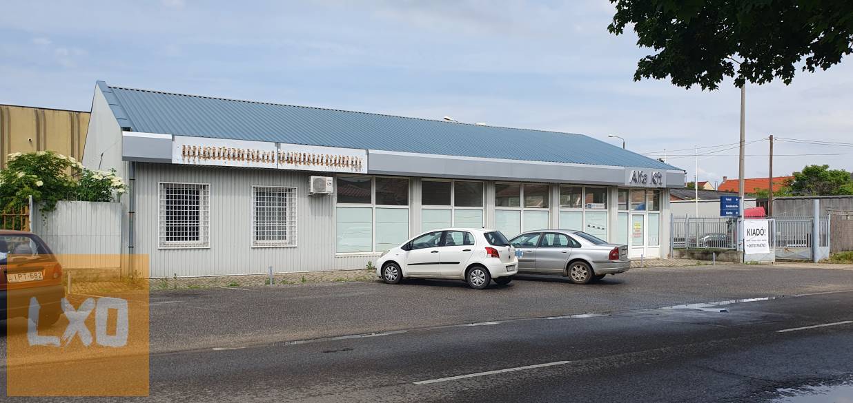 Szolnokon szalon, üzlethelyiség, raktár kiadó apróhirdetés