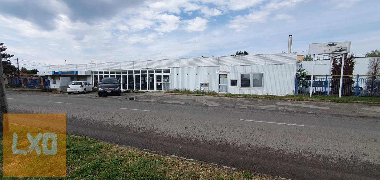 Szolnokon szalon, üzlethelyiség, raktár kiadó apróhirdetés
