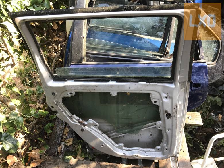 VW PASSAT B5 Variant --- bal hátsó ajtó apróhirdetés