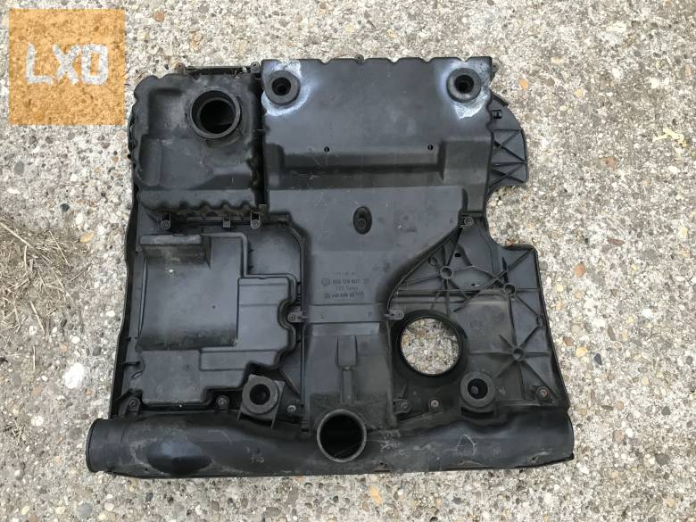 VW GOLF V 1,4 16V BCA -- motorburkolat 036 129 607 DB apróhirdetés