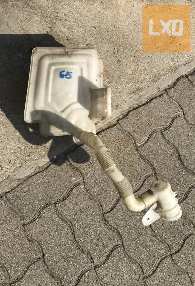 VW GOLF V -- ablakmosó tartály+motor apróhirdetés