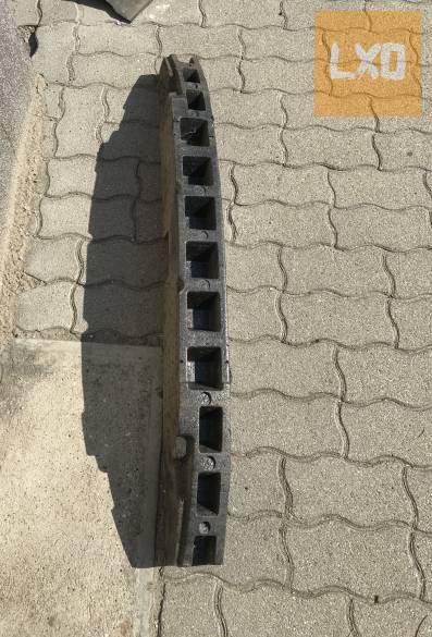 VW GOLF V -- első lökhárító merevítő ütközés elnyelő 1K0 807 248 B apróhirdetés