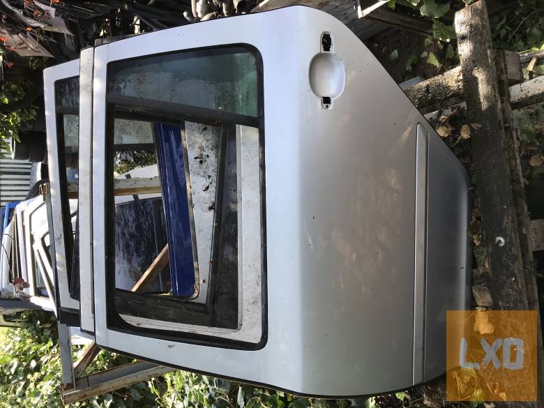 SKODA OCTAVIA II  Kombi -- bal hátsó ajtó apróhirdetés