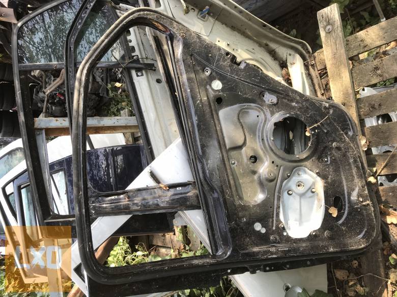 VW JETTA MK5 --- jobb hátsó ajtó ( lap nélkül ) apróhirdetés