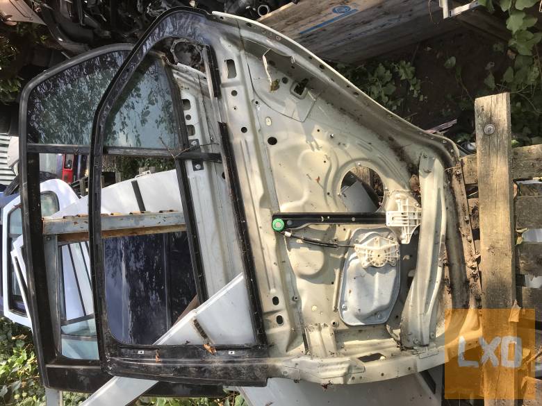 VW JETTA MK5 --- bal  hátsó ajtó apróhirdetés