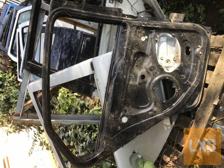 VW JETTA MK5 --- bal  hátsó ajtó apróhirdetés