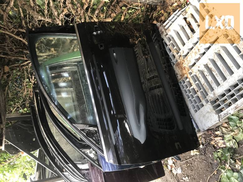 AUDI A6 4G  -- bal első ajtó (horpadt) apróhirdetés