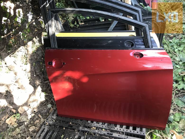 SEAT LEON 1P  * jobb első ajtó apróhirdetés