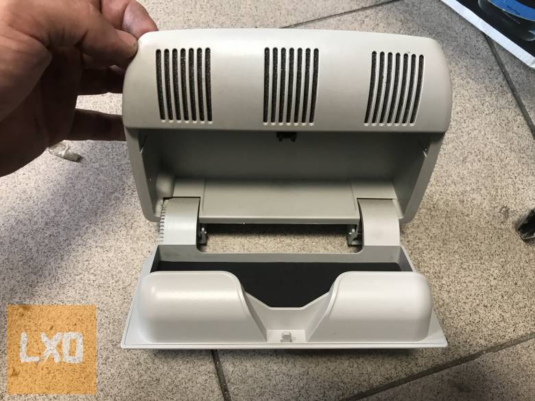 SKODA OCTAVIA II -- szemüvegtartó 1Z0 868 565 F apróhirdetés