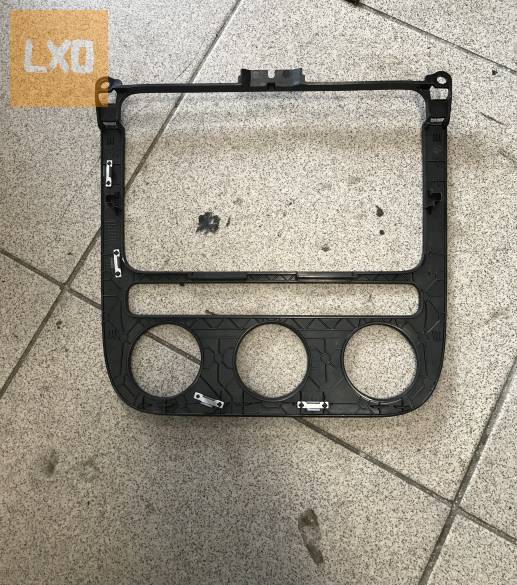 VW GOLF V -- középkonzol keret 1K0 858 069 G apróhirdetés