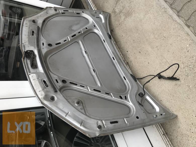 VW GOLF V -- géptető (rozsdamentes ) apróhirdetés