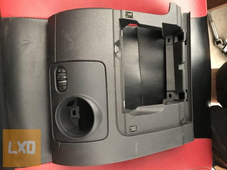 VW GOLF V -- bal műszerfal toldat 1K0 858 357 M apróhirdetés