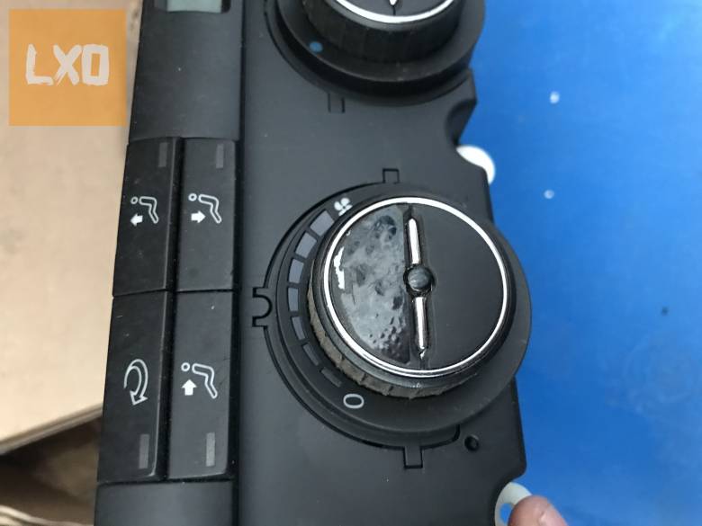 VW GOLF V  -- klímavezérlő apróhirdetés