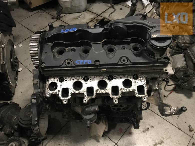 VW PASSAT B7 2,0 CR CFFB  Fűzött blokk hengerfejjel apróhirdetés