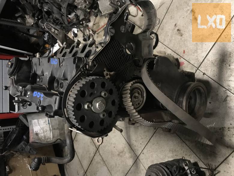 VW PASSAT B7 2,0 CR CFFB  Fűzött blokk hengerfejjel apróhirdetés