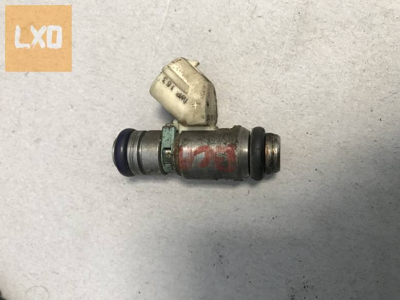 VW GOLF V 1,4 16V BCA -- injektor 036 031 AC apróhirdetés