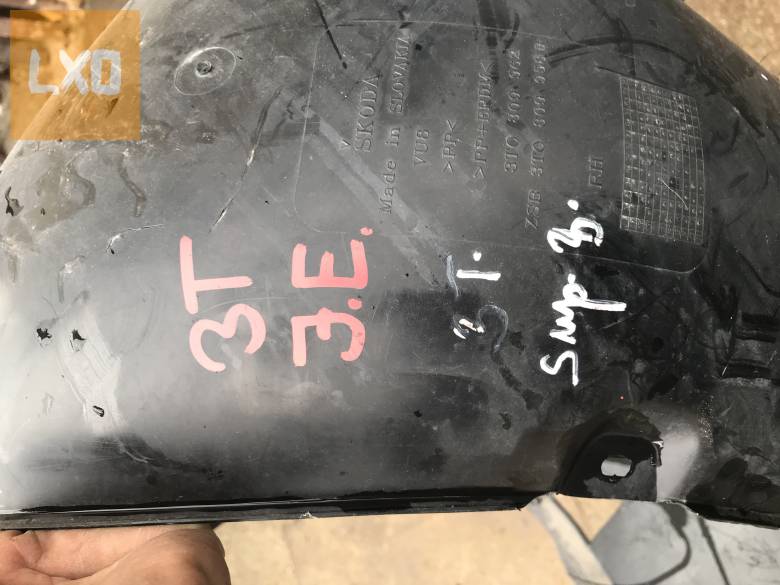 SKODA SUPERB II 3T --jobb első dobbetét 3T0 809 962 apróhirdetés