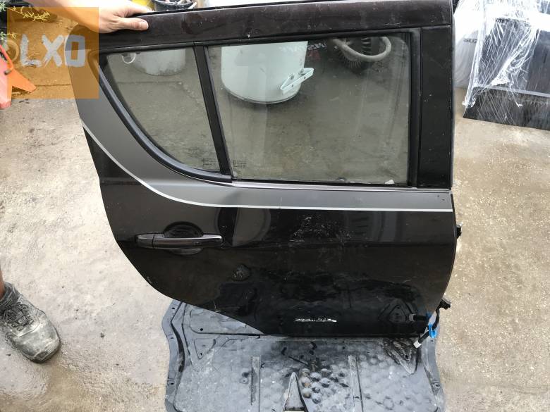 SUZUKI SWIFT MK7 (2010-2017) jobb hátsó ajtó apróhirdetés