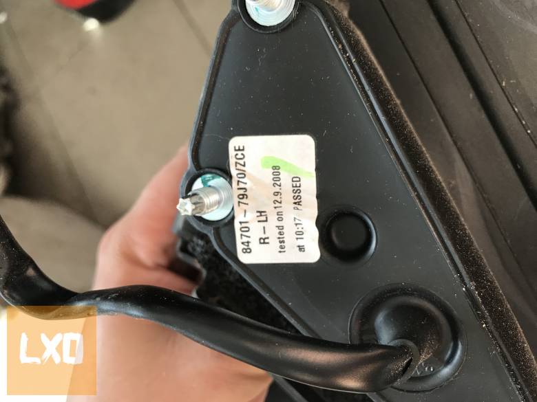 SUZUKI SX4 --  jobb visszapillantó 84701-79J70 apróhirdetés