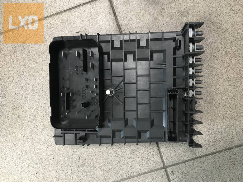 VW GOLF V_OCTAVIA II_LEON 1P biztosíték tábla 1K0 937 125 D apróhirdetés