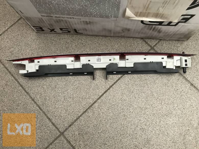 SKODA OCTAVIA III Kombi  - pótféklámpa  5E9 945 097 apróhirdetés