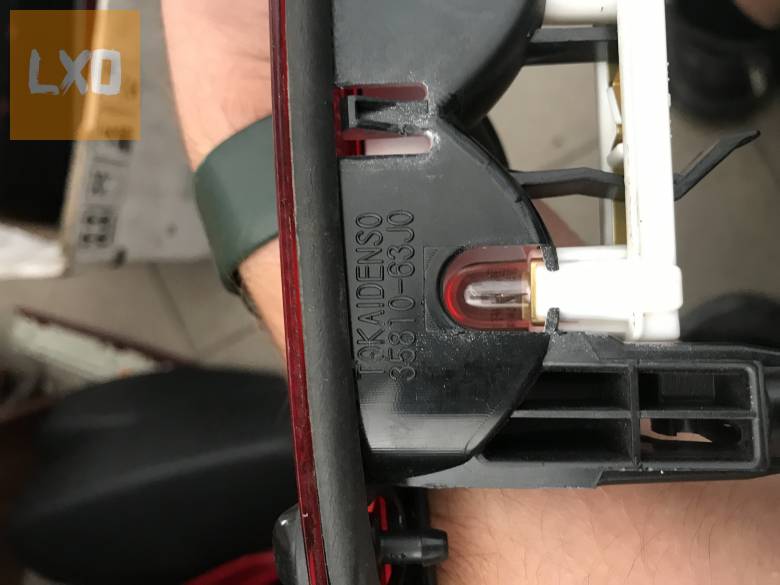 SUZUKI SWIFT (2005-2010)  - pótféklámpa  35810-63J0 apróhirdetés