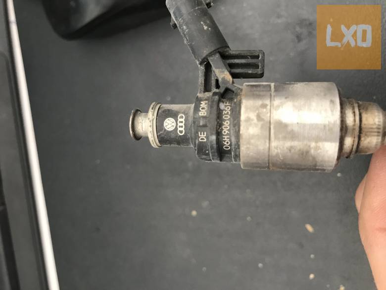 VW GOLF V_LEON 1P_OCTAVIA II_ 1,8 TSI injektor 06H 906 036 F apróhirdetés