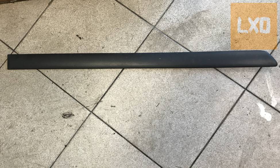 SKODA OCTAVIA II - jobb hátsó ajtó díszléc 1Z0 853 754 D apróhirdetés