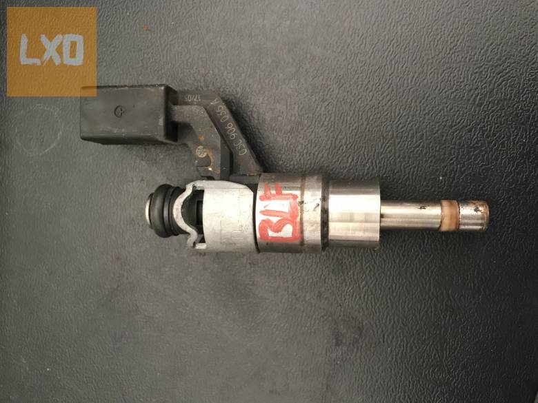 VW GOLF V_ 1,6 FSI BLF injektor 03C 906 036 A apróhirdetés